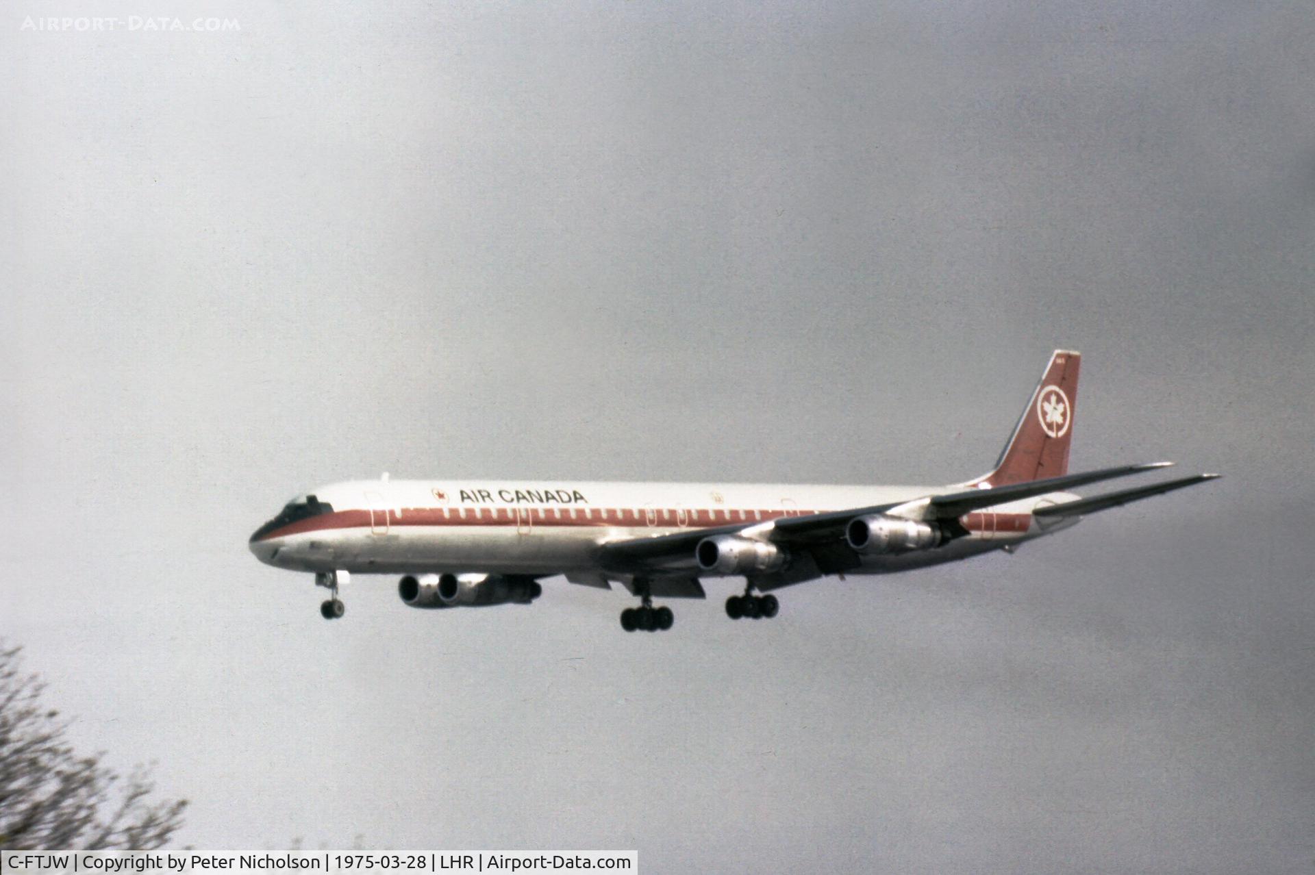 C-FTJW, 1967 Douglas DC-8-61 C/N 45892, At the time registered as CF-TJW, this Air Canada DC-8 was on final approach to Heathrow in the Spring of 1975.