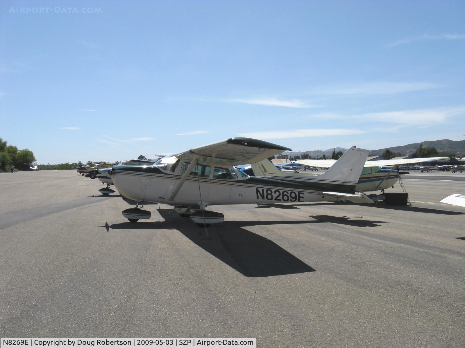 N8269E, 1979 Cessna 172N C/N 17272159, 1979 Cessna 172N, Lycoming O-320-H2AD 160 hp