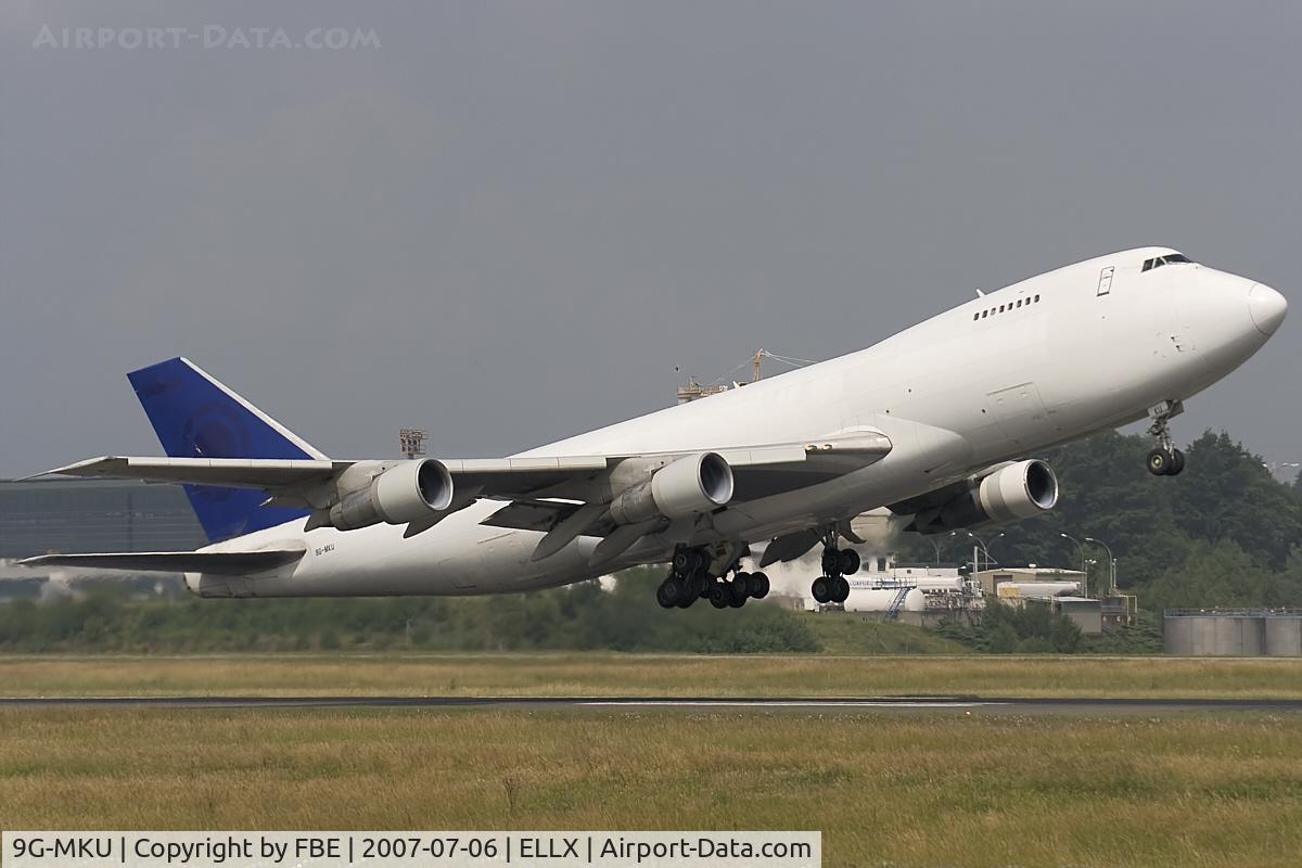 9G-MKU, 1980 Boeing 747-249F C/N 22237, Mike Kruger Airlines B747-249F/SCD takes off from Findel