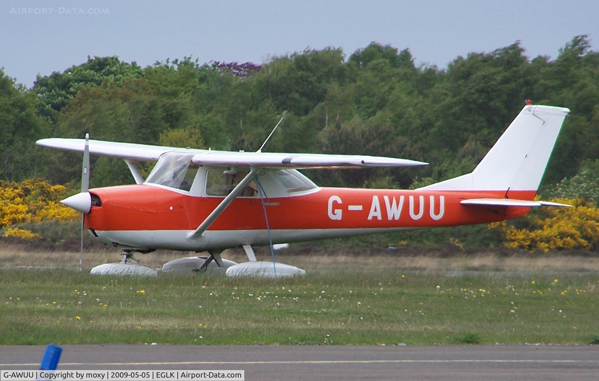 G-AWUU, 1968 Reims Cessna F150J C/N 0408, Cessna 150J Blackbushe