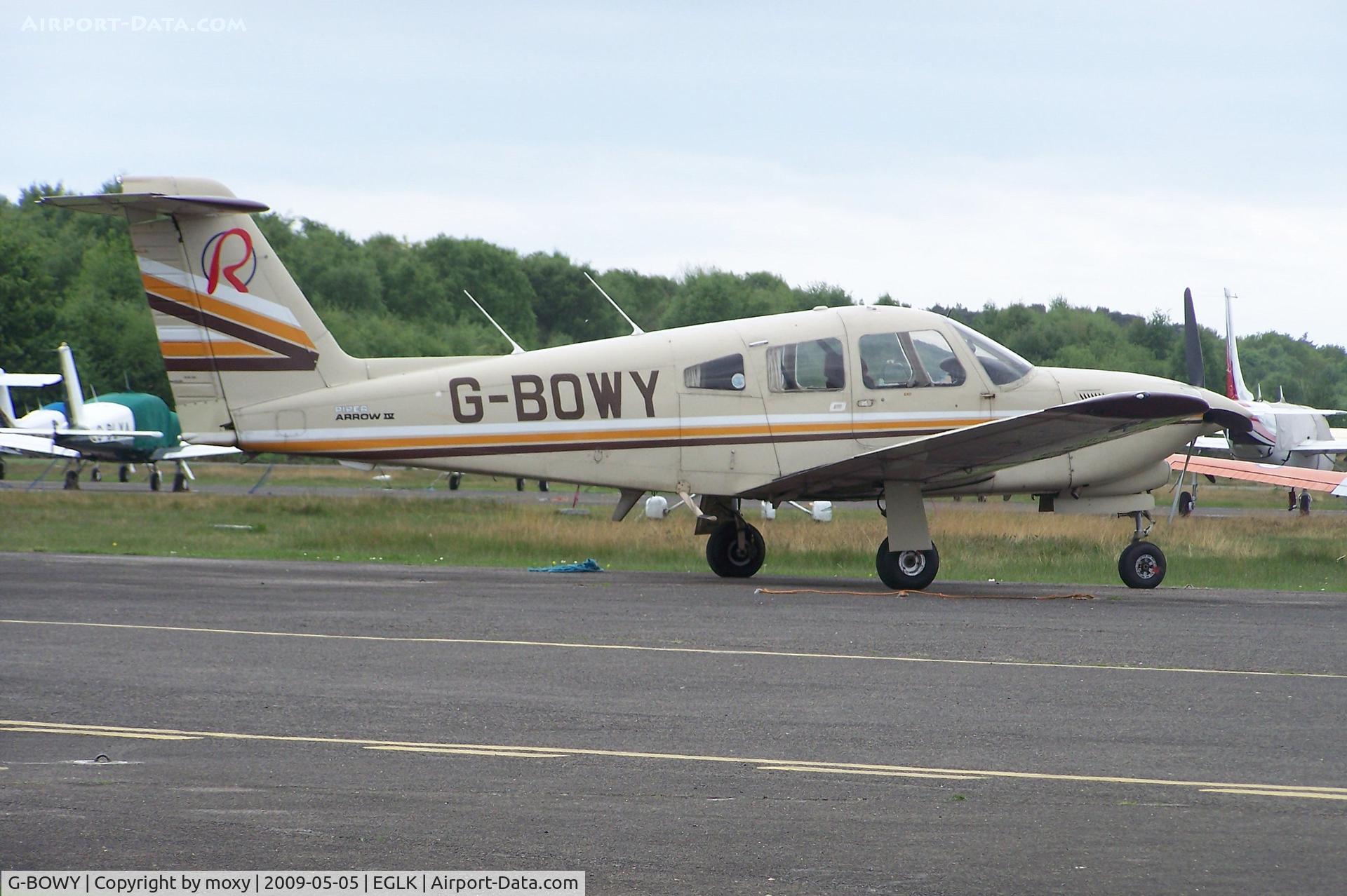 G-BOWY, 1981 Piper PA-28RT-201T Turbo Arrow IV Arrow IV C/N 28R-8131114, PIPER ARROW IV BLACKBUSHE