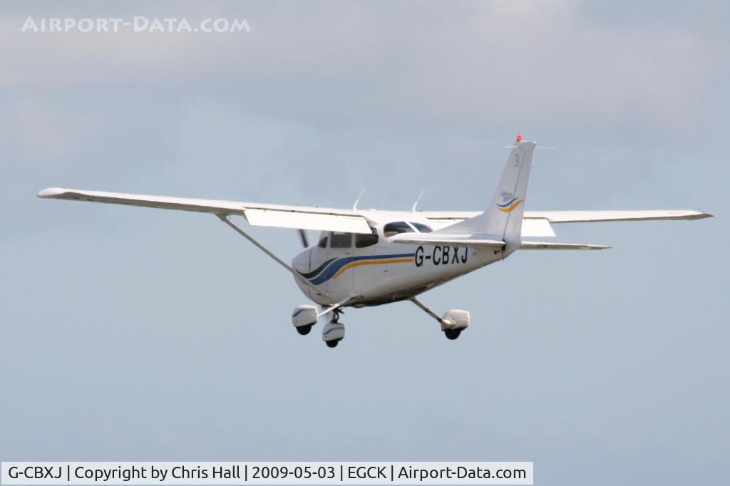 G-CBXJ, 1999 Cessna 172S Skyhawk C/N 172S8125, P F A fly-in at Caernarfon