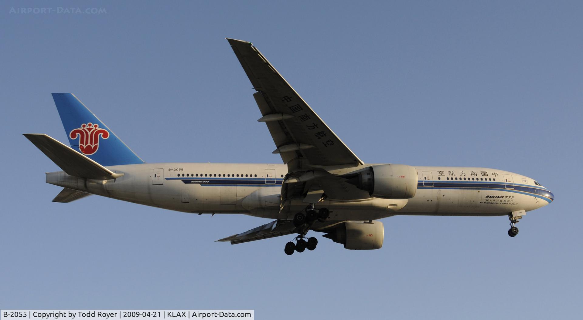B-2055, 1997 Boeing 777-21B/ER C/N 27524, Landing 24R at LAX
