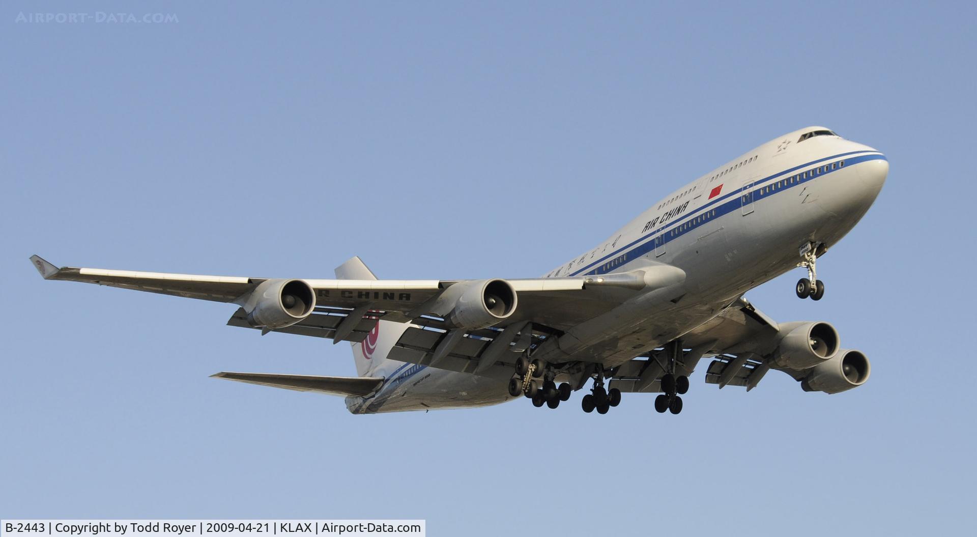 B-2443, Boeing 747-4J6 C/N 25881, Landing 24R at LAX