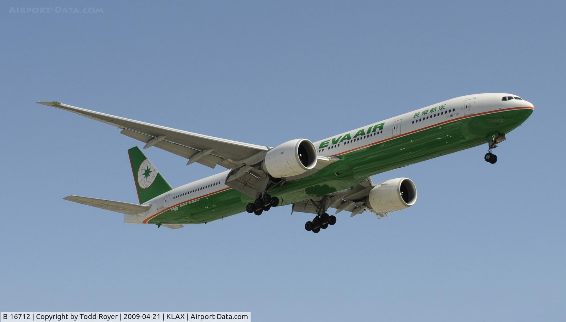 B-16712, 2008 Boeing 777-35E/ER C/N 33755, Landing 24R at LAX