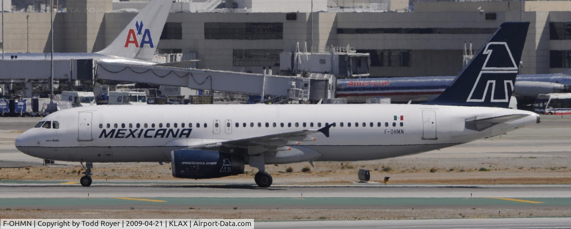 F-OHMN, 1992 Airbus A320-231 C/N 0353, Taxi to gate