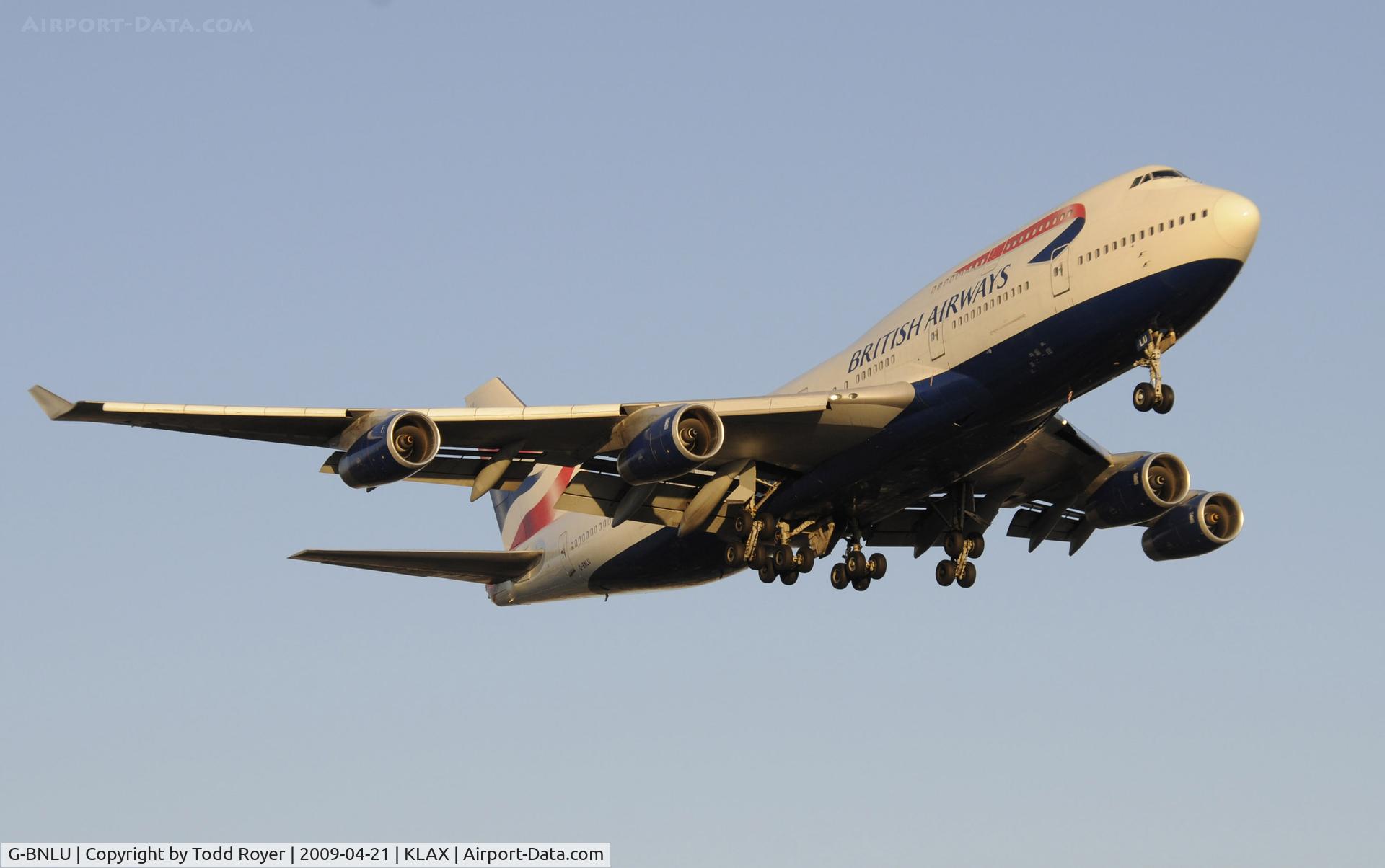 G-BNLU, 1992 Boeing 747-436 C/N 25406, Landing 24R at LAX