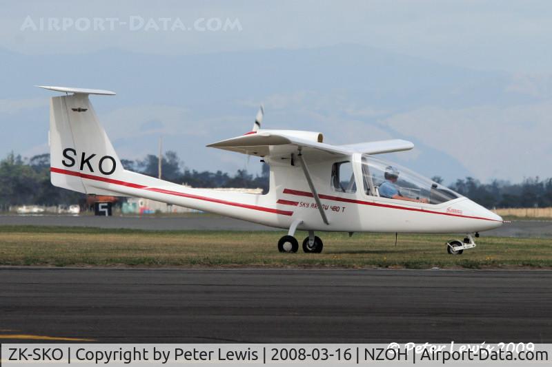 ZK-SKO, Meteor Sky Arrow 480T C/N 136, Manawatu Microlight Club, Feilding