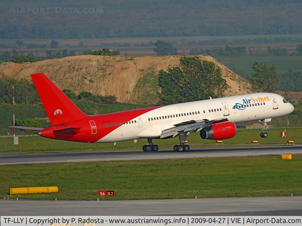 TF-LLY, 1987 Boeing 757-225 C/N 22691, It seems that this was probably the last landing of Air Sylhet in Vienna - further flights have been cancelled ...