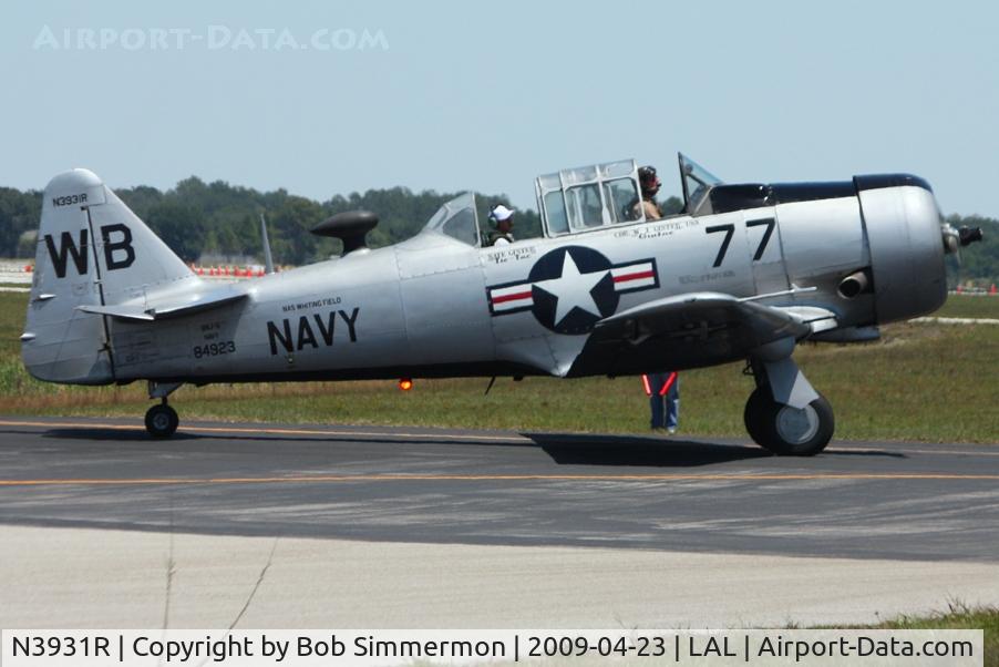N3931R, North American AT-6B Texan C/N 84-923, Sun N Fun 2009 - Lakeland, Florida