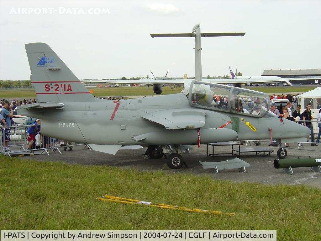 I-PATS, Aermacchi M-311 C/N 201, Farnborough Airshow 2004.