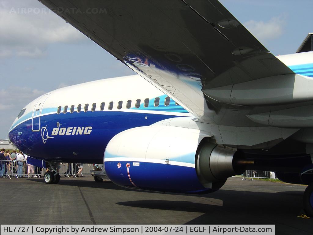 HL7727, Boeing 737-9B5 C/N 30000, Farnborough Airshow 2004 - Marked as N6066U at the show.
