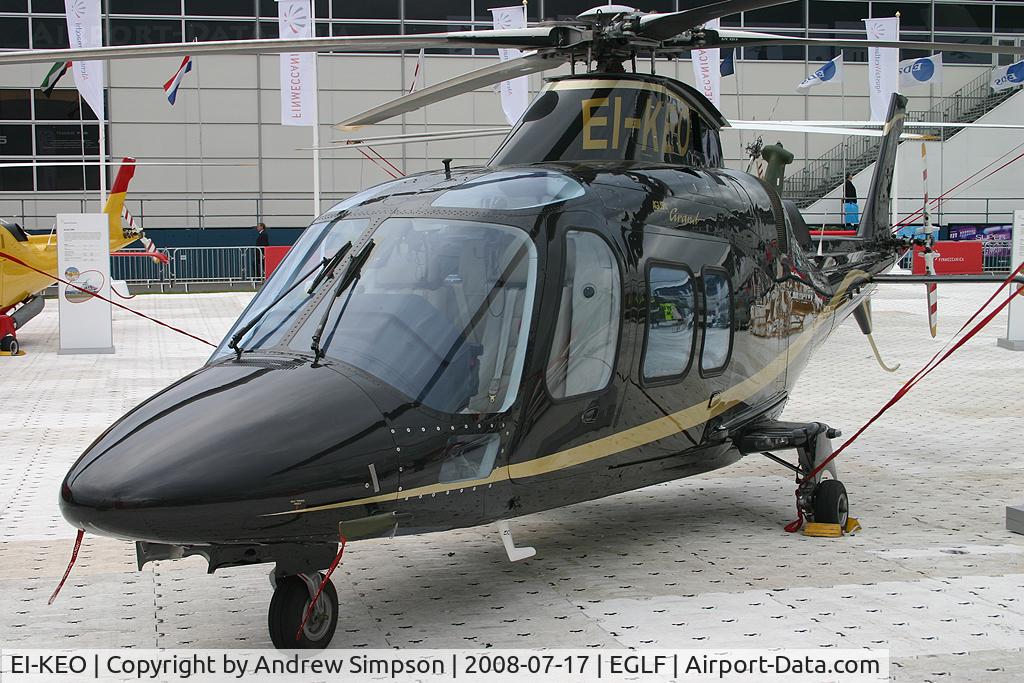 EI-KEO, 2005 Agusta A-109S Grand C/N 22004, Farnborough Airshow 2008.
