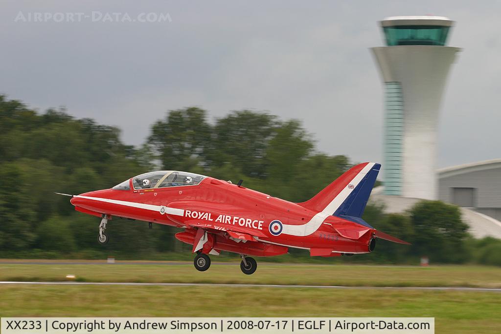 XX233, 1978 Hawker Siddeley Hawk T.1 C/N 069/312069, Farnborough Airshow 2008.