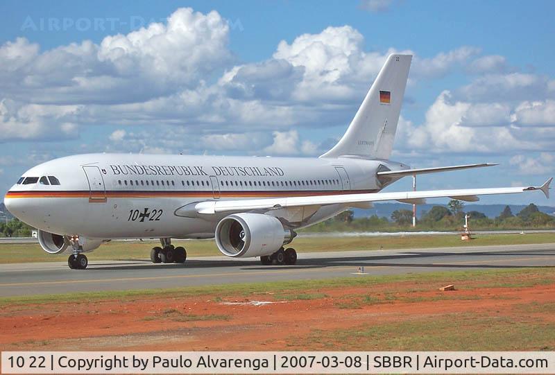 10 22, 1989 Airbus A310-304 C/N 499, Germany Air Force
