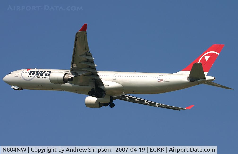 N804NW, 2003 Airbus A330-323 C/N 0549, Departing LGW.