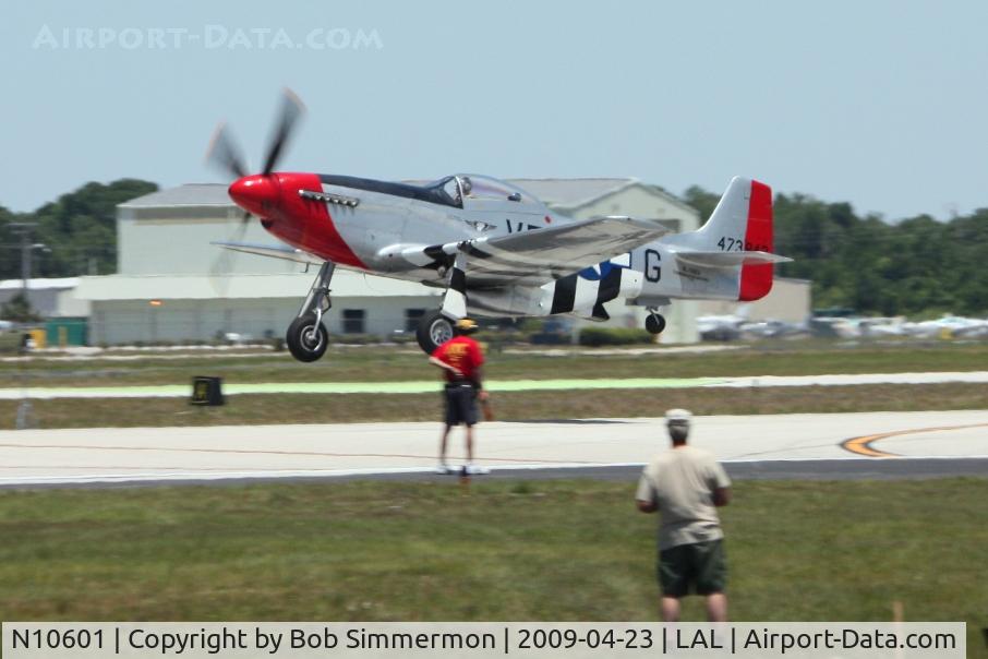 N10601, 1944 North American P-51D Mustang C/N 122-40383, Taking rides at Sun N Fun 2009 - Lakeland, Florida