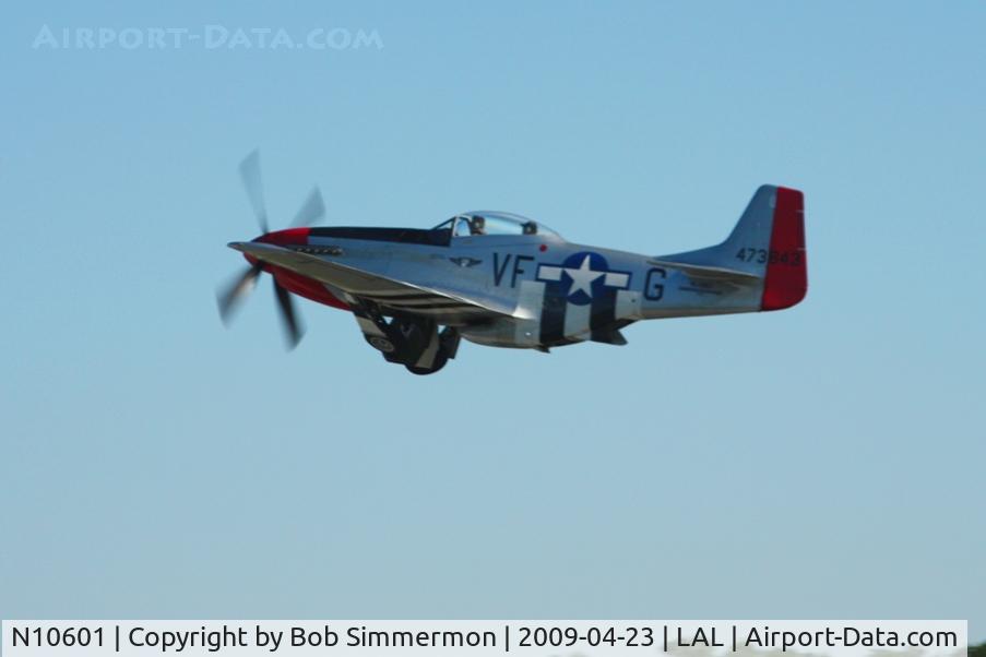 N10601, 1944 North American P-51D Mustang C/N 122-40383, Taking rides at Sun N Fun 2009 - Lakeland, Florida