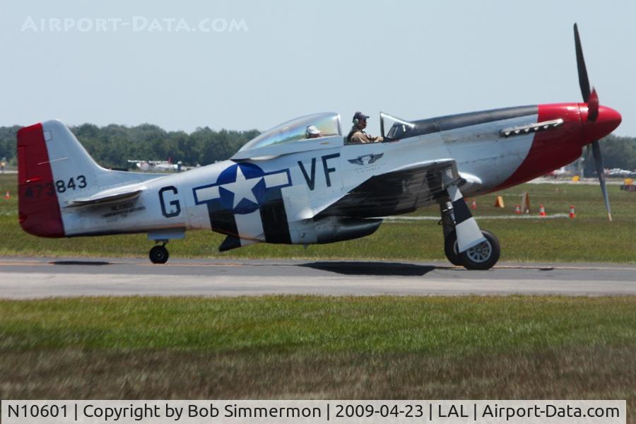 N10601, 1944 North American P-51D Mustang C/N 122-40383, Taking rides at Sun N Fun 2009 - Lakeland, Florida
