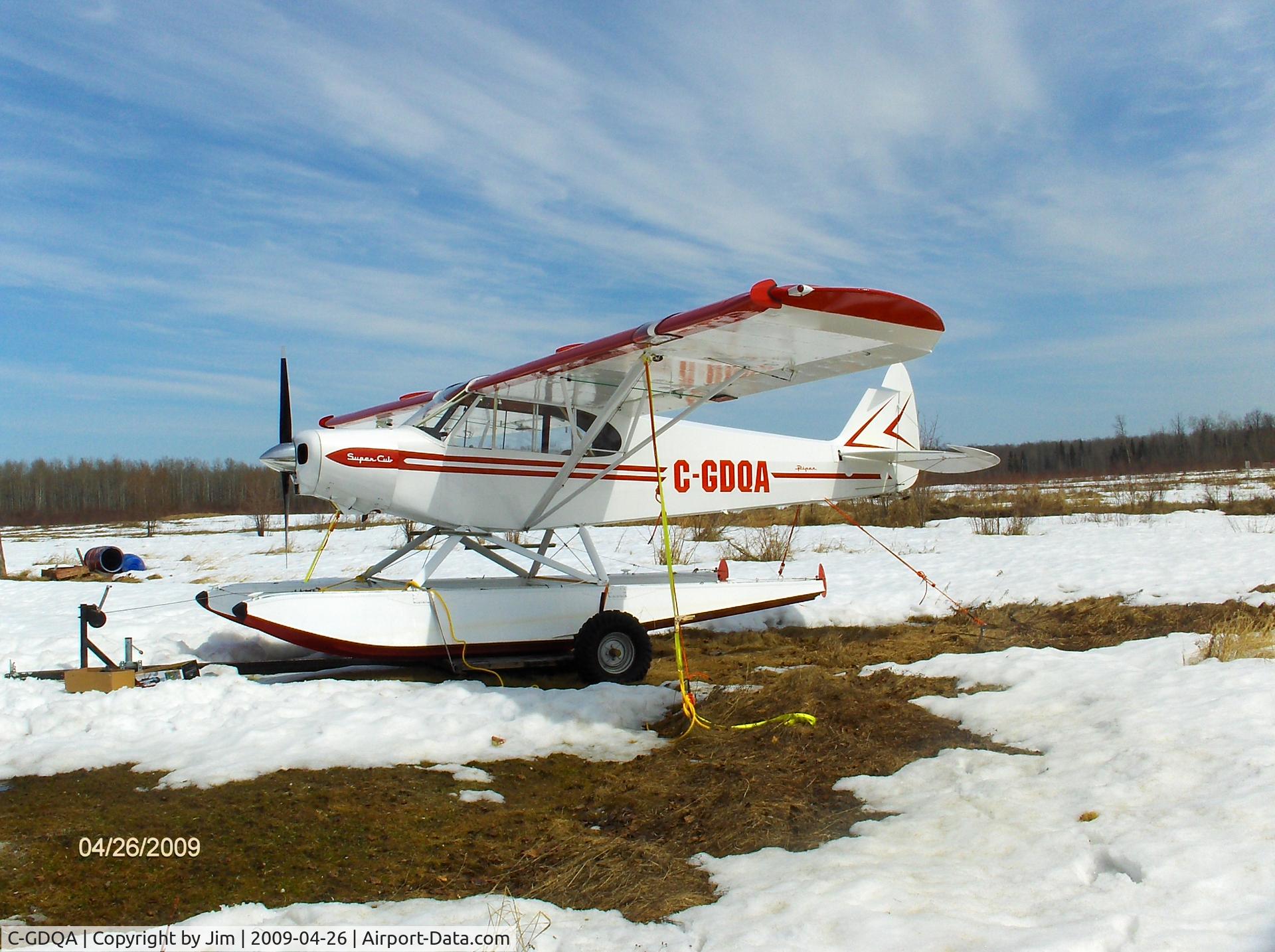 C-GDQA, 1952 Piper PA-18-160 C/N 18 2155, waiting for spring