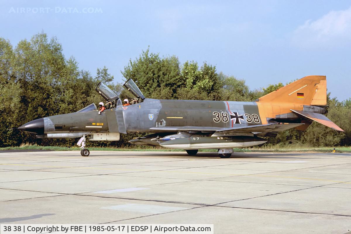 38 38, 1972 McDonnell Douglas F-4F Phantom II C/N 4719, turning into the last chance at Fliegerhorst Pferdsfeld