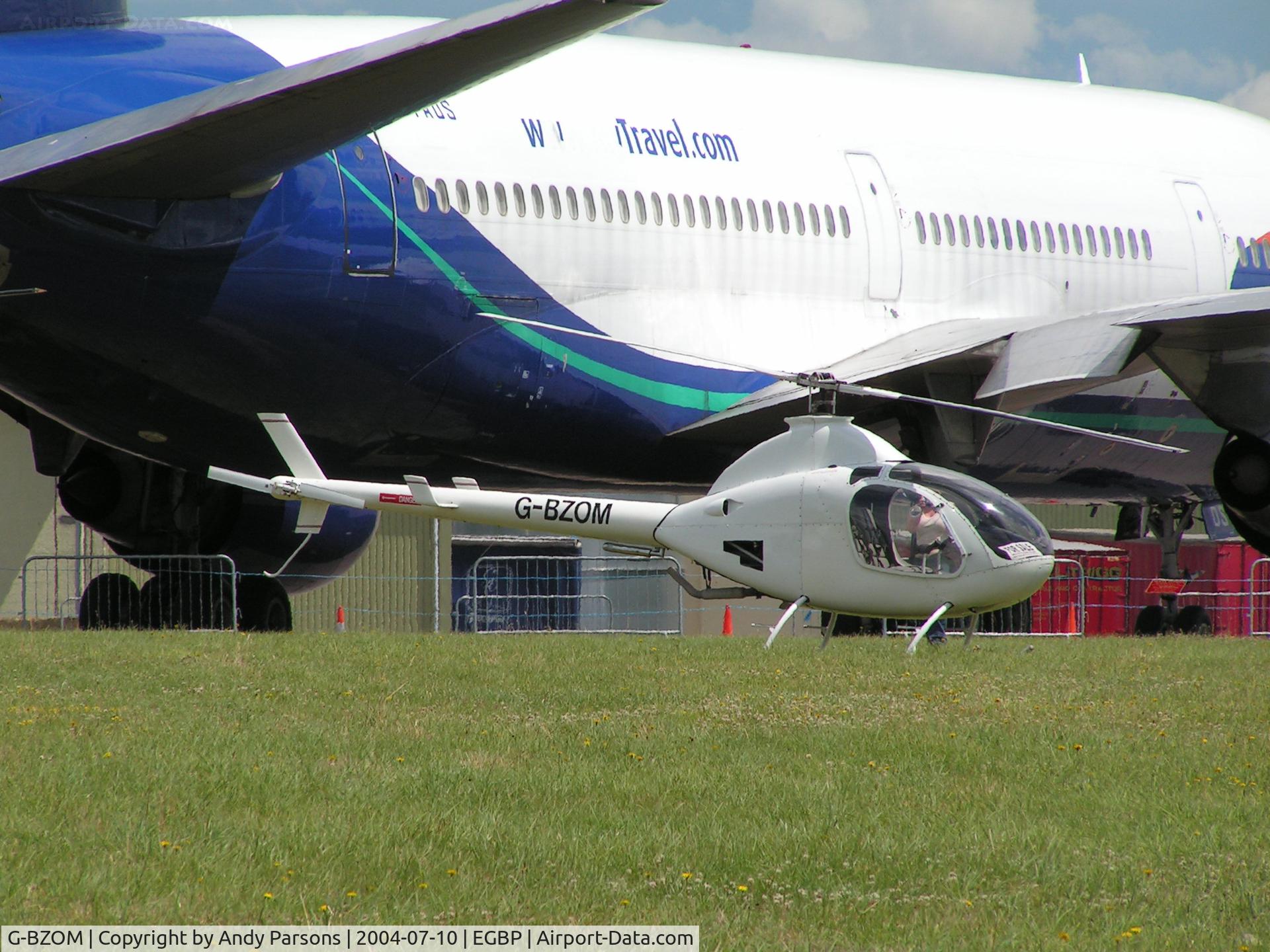G-BZOM, 1998 Rotorway Exec 162F C/N 6243, AT kemble PFA Rallye 2004