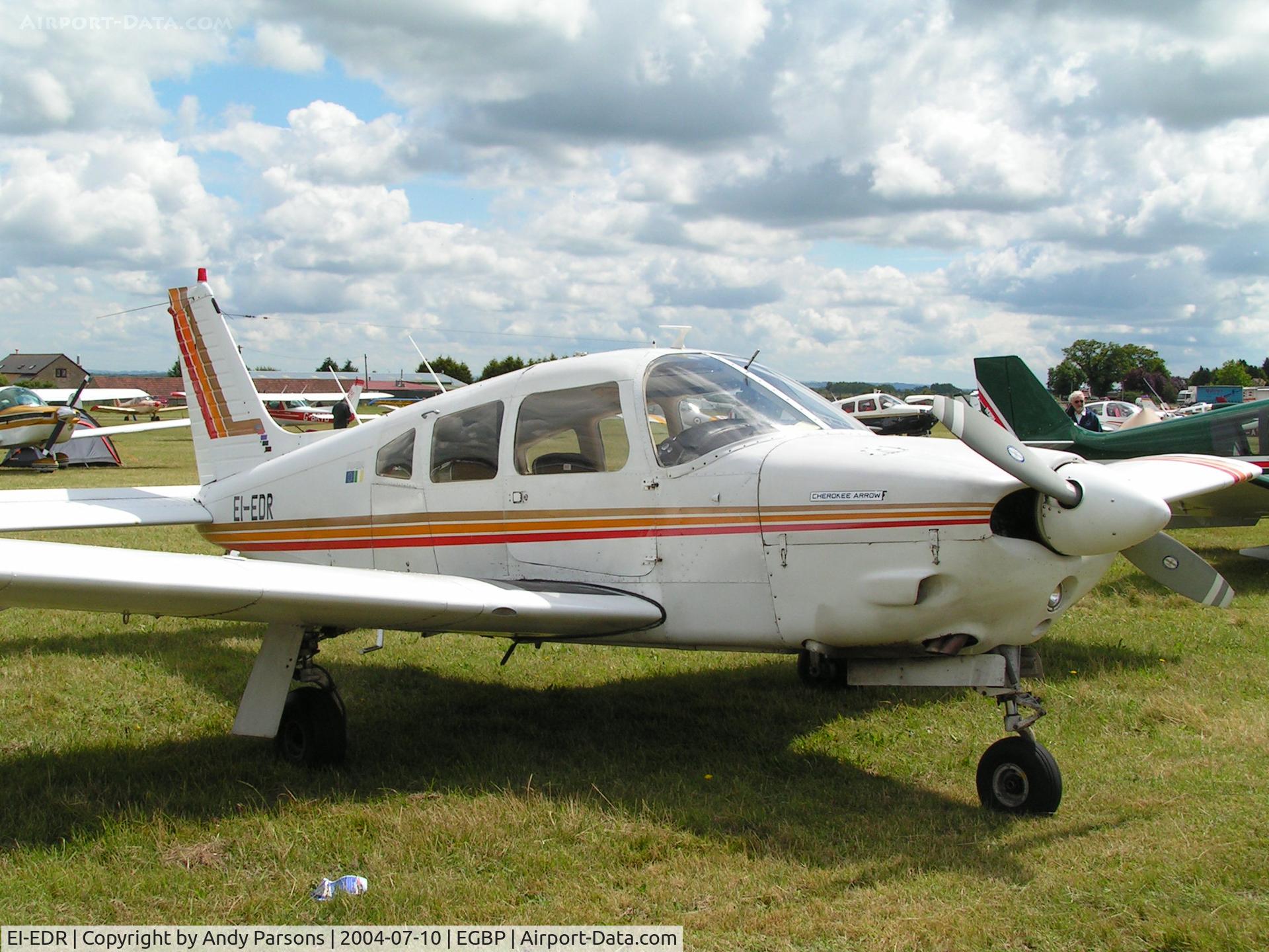 EI-EDR, 1974 Piper PA-28R-200-2 Cherokee Arrow C/N 28R-7435265, AT kemble PFA Rallye 2004