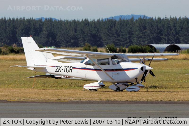 ZK-TOR, Cessna 172H C/N 17255598, S N Parsons, Waitotara