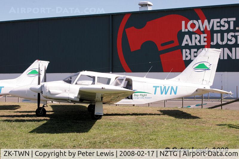 ZK-TWN, Piper PA-34-200 C/N 34-7250281, Bay Flight International Ltd., Mt Maunganui