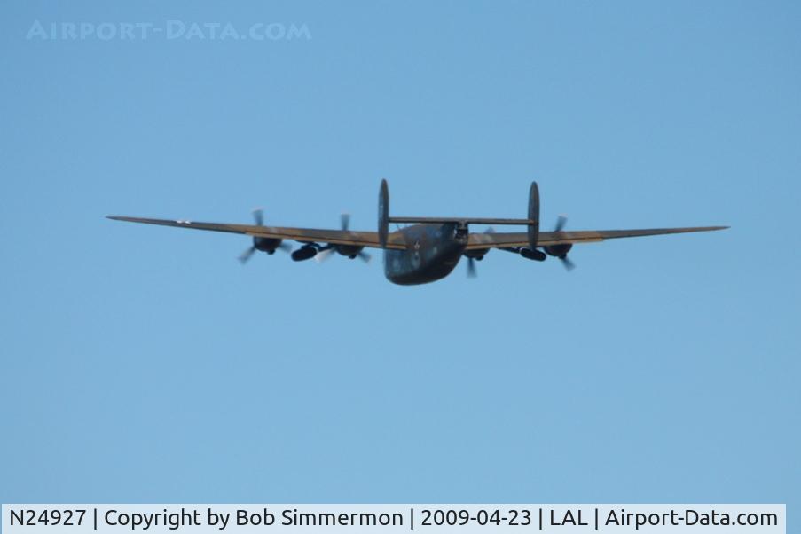 N24927, 1940 Consolidated Vultee RLB30 (B-24) C/N 18, Departing Sun N Fun 2009 - Lakeland, Florida