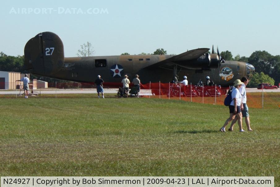 N24927, 1940 Consolidated Vultee RLB30 (B-24) C/N 18, Sun N Fun 2009 - Lakeland, Florida
