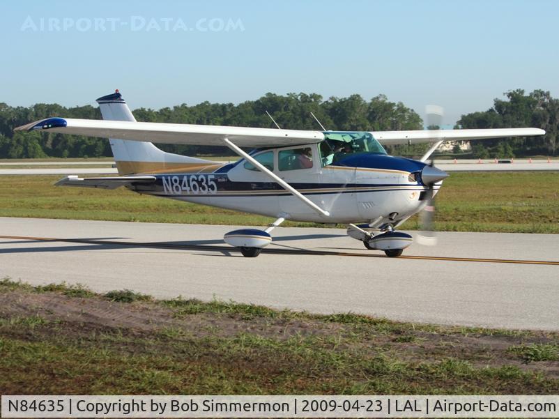 N84635, 1973 Cessna 182P Skylane C/N 18261888, Sun N Fun 2009 - Lakeland, Florida