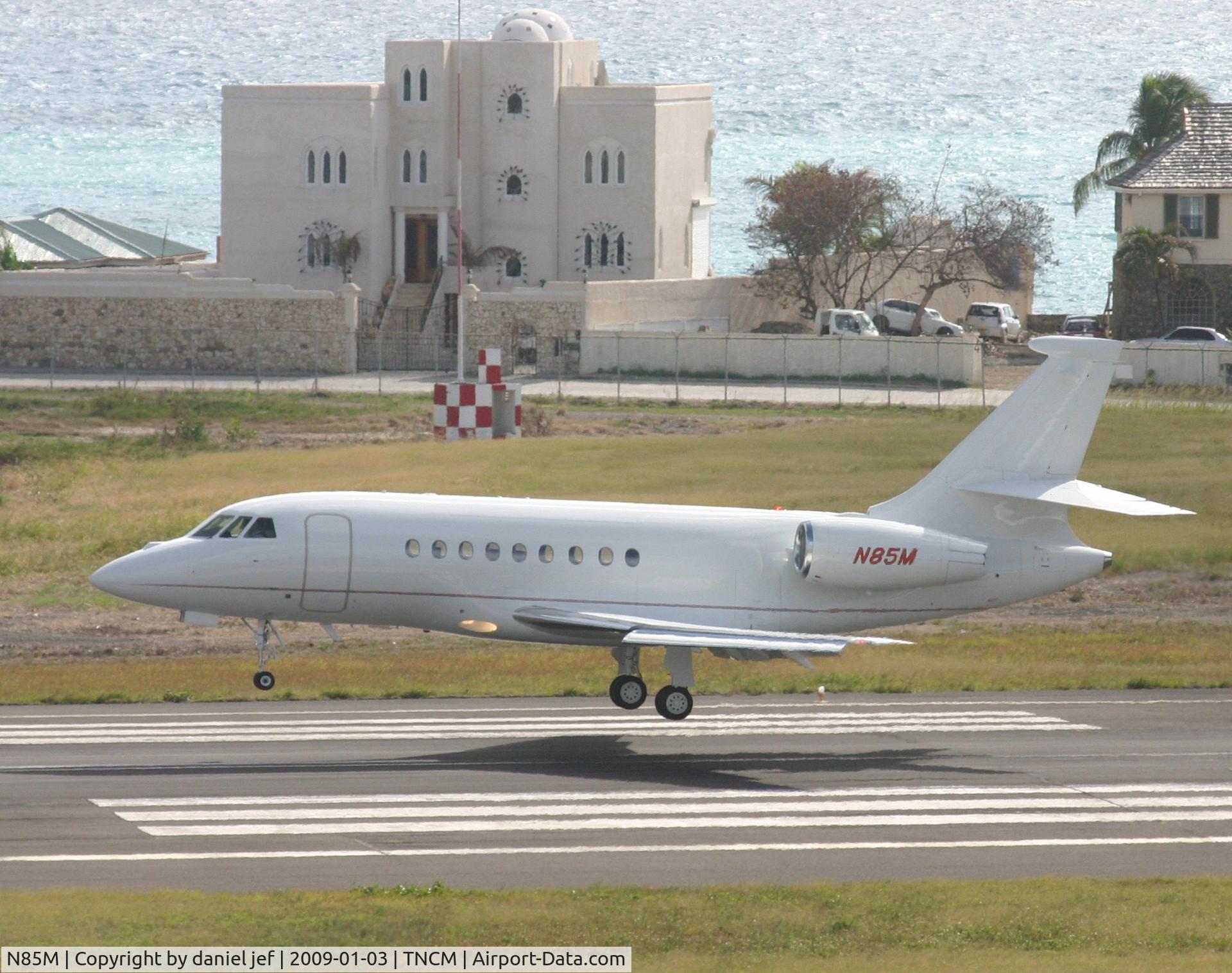 N85M, 2005 Dassault Falcon 2000EX C/N 73, Landing 10