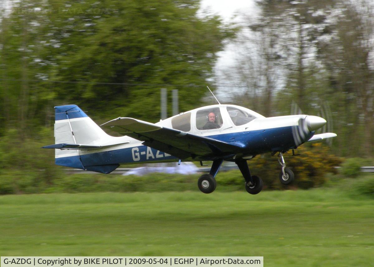 G-AZDG, 1970 Beagle B-121 Pup Series 2 (Pup 150) C/N B121-145, JUST OFF OF RWY 26