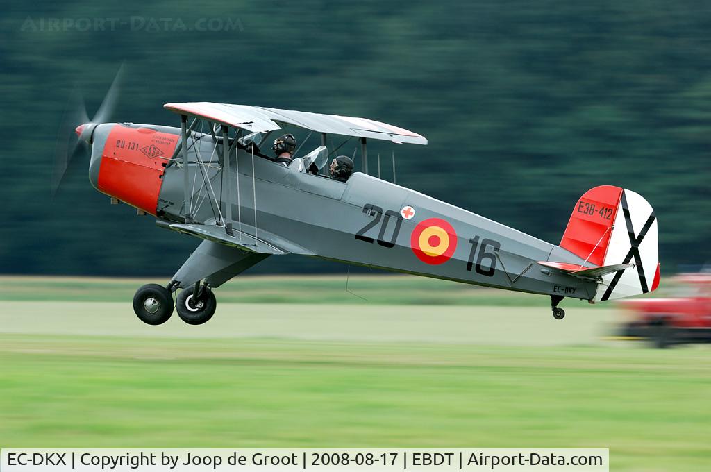 EC-DKX, 1953 CASA 1-131E Jungmann 2000 C/N 2016, Warbird in full Spanish AF colours.