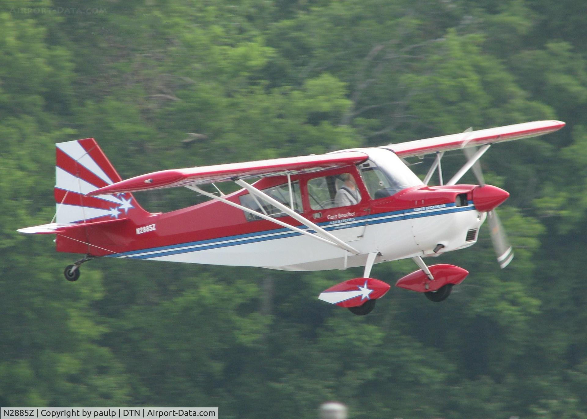 N2885Z, 1978 Bellanca 8KCAB Super Decathlon C/N 374-78, Doing touch and goes on runway 14 at the Shreveport Downtown airport.
