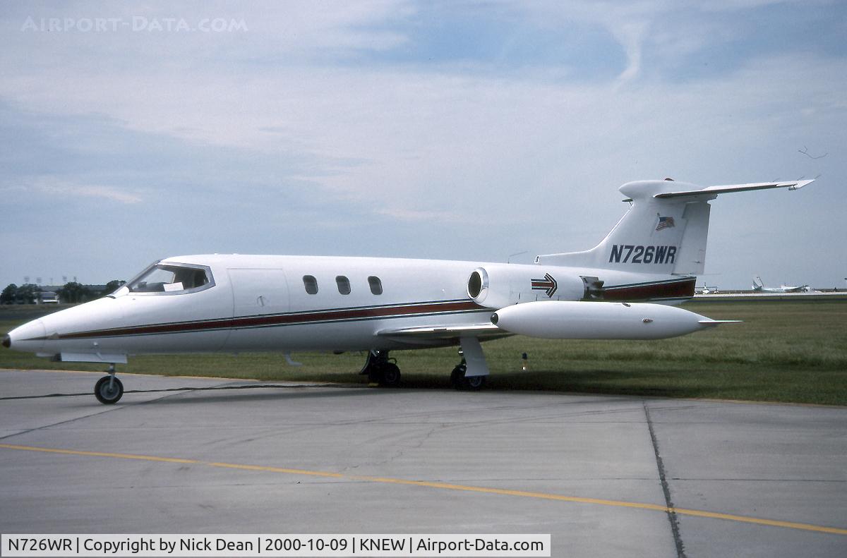 N726WR, 1968 Learjet Inc 25 C/N 007, KNEW