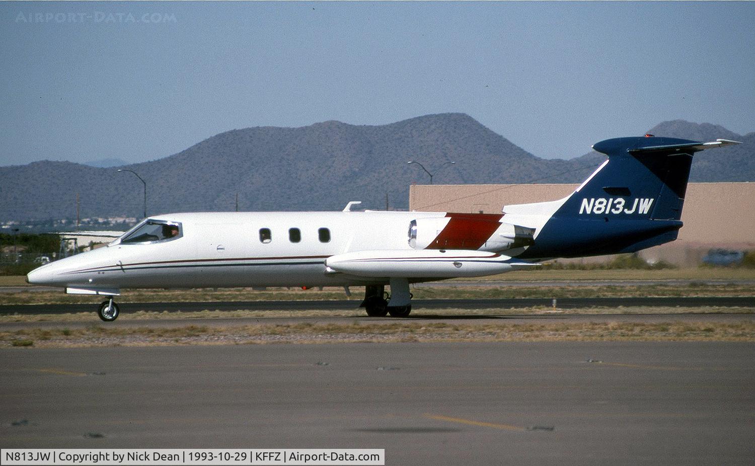 N813JW, 1969 Learjet 25 C/N 25-038, KFFZ