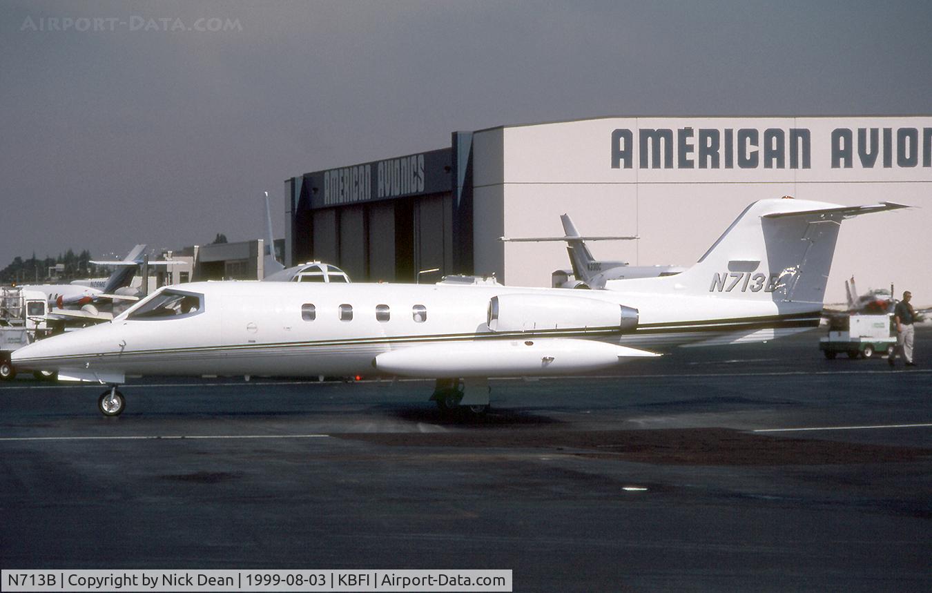N713B, 1975 Learjet 25B C/N 25B-201, KBFI
