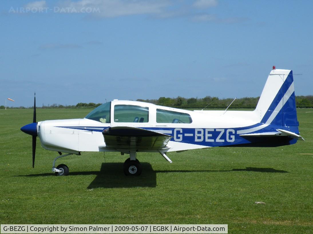 G-BEZG, 1974 Grumman American AA-5 Traveler C/N AA5-0561, AA-5 visiting Sywell