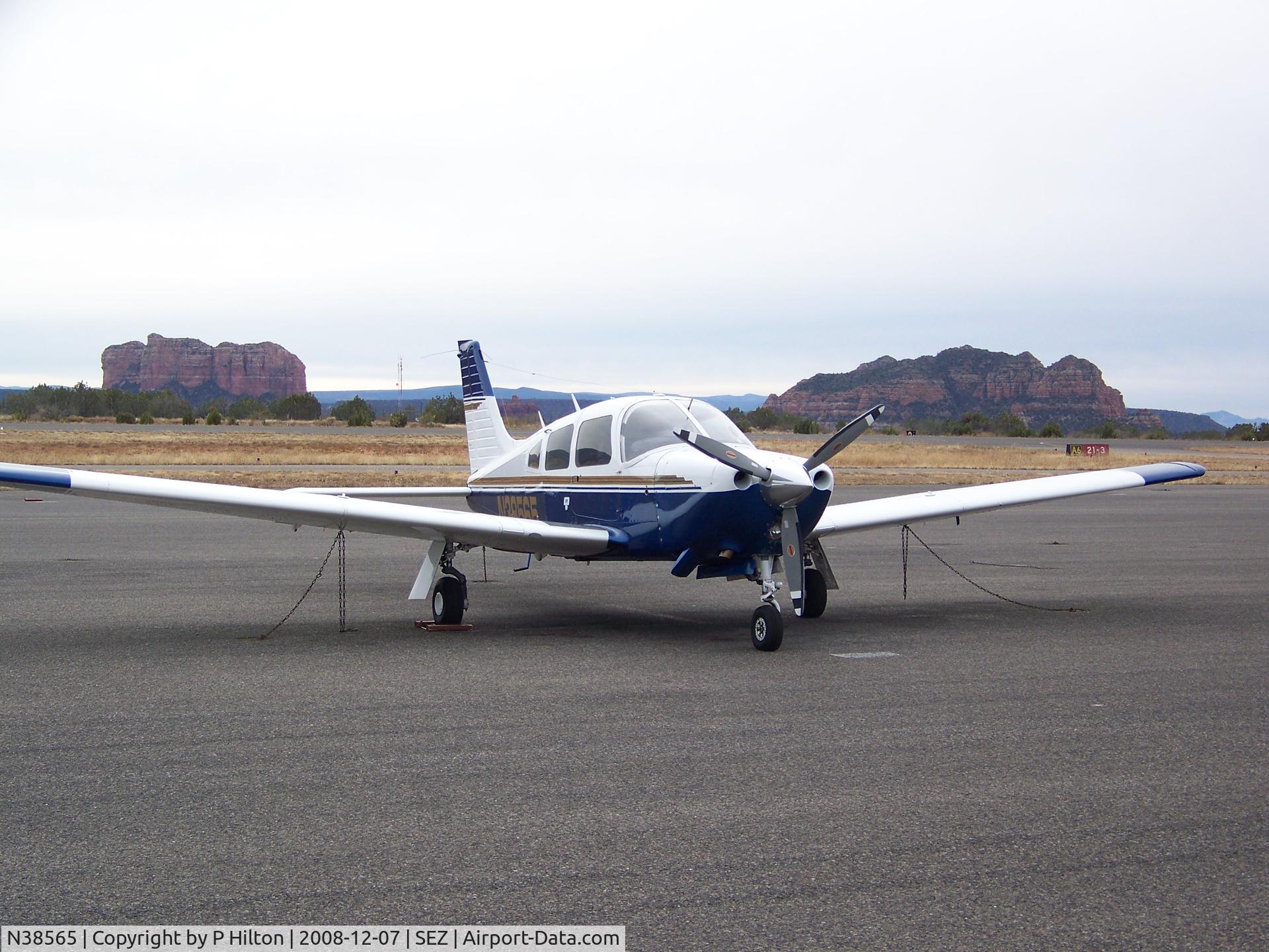 N38565, 1977 Piper PA-28R-201 Cherokee Arrow III C/N 28R-7737098, Sedona