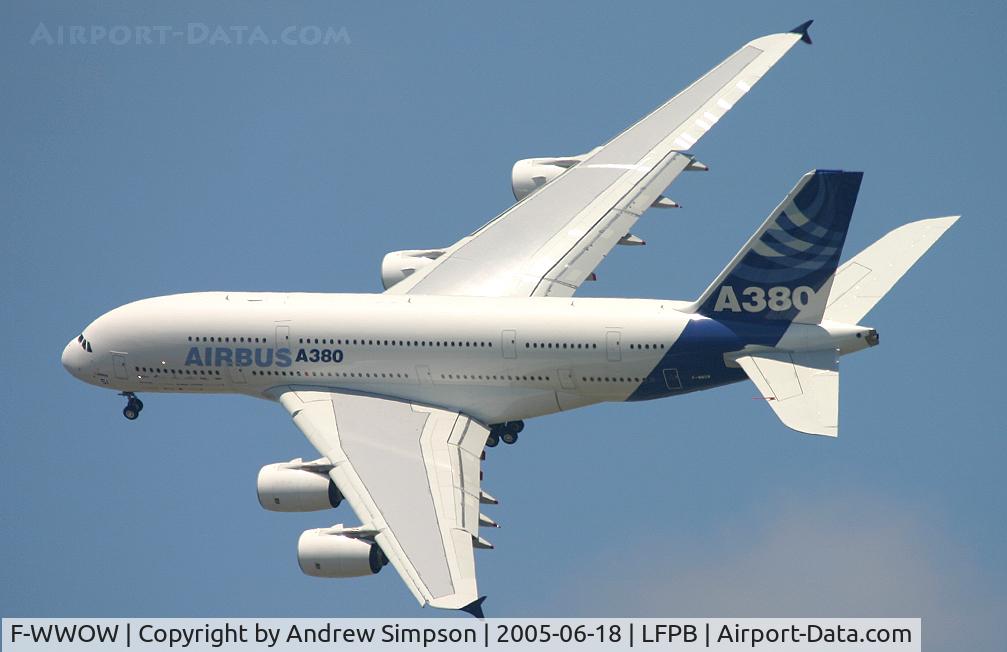 F-WWOW, 2005 Airbus A380-841 C/N 001, 2005 Paris Airshow.