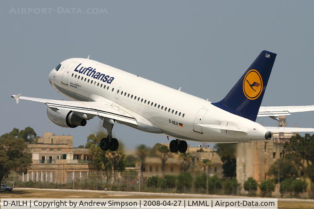 D-AILH, 1997 Airbus A319-114 C/N 641, Departing Malta.