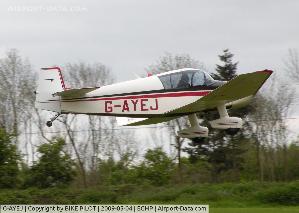 G-AYEJ, 1961 SAN Jodel DR-1050 Ambassadeur C/N 253, ECHO JULIET JUST OFF RWY 26
