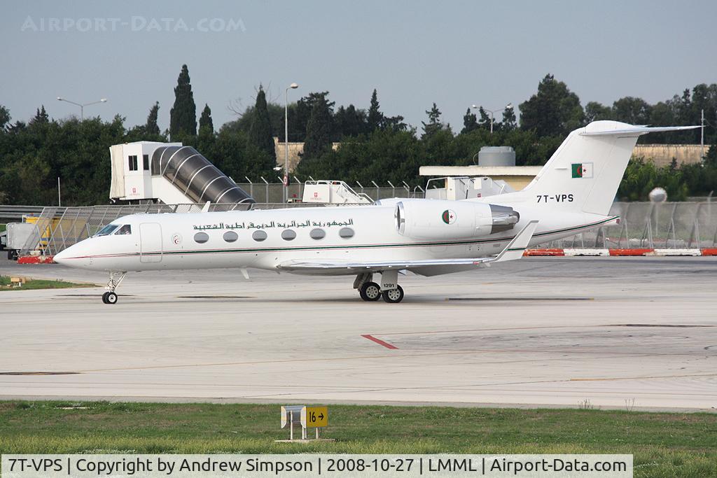 7T-VPS, 1996 Gulfstream Aerospace G-1159C Gulfstream IV SP C/N 1291, About to depart Malta.