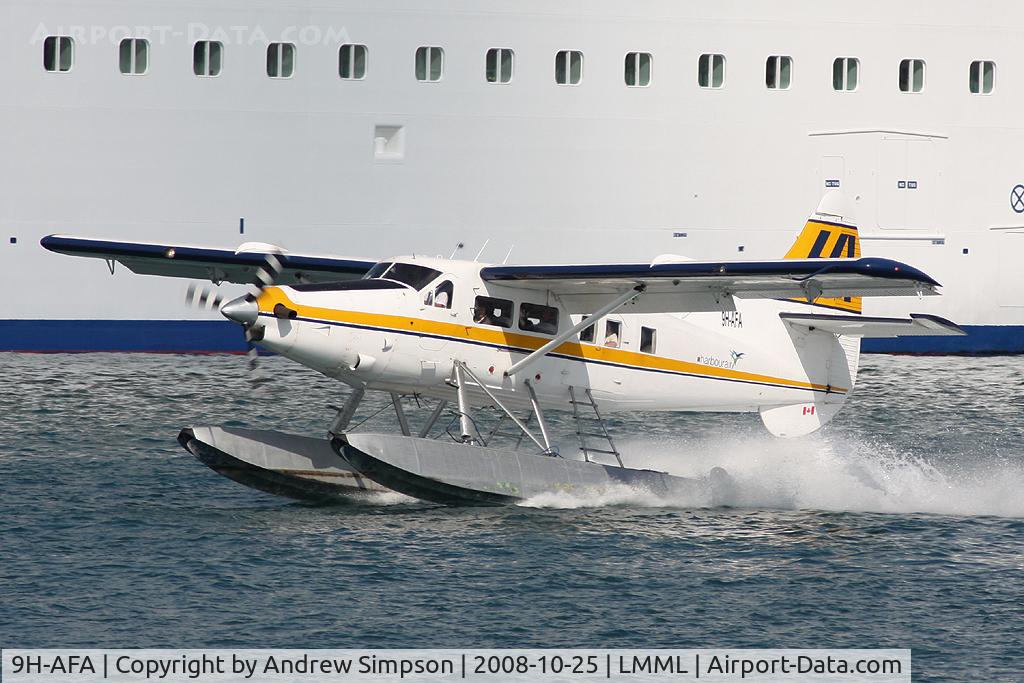 9H-AFA, De Havilland Canada DHC-3T Vazar Turbine Otter C/N 406, Landing in the Grand Harbour.