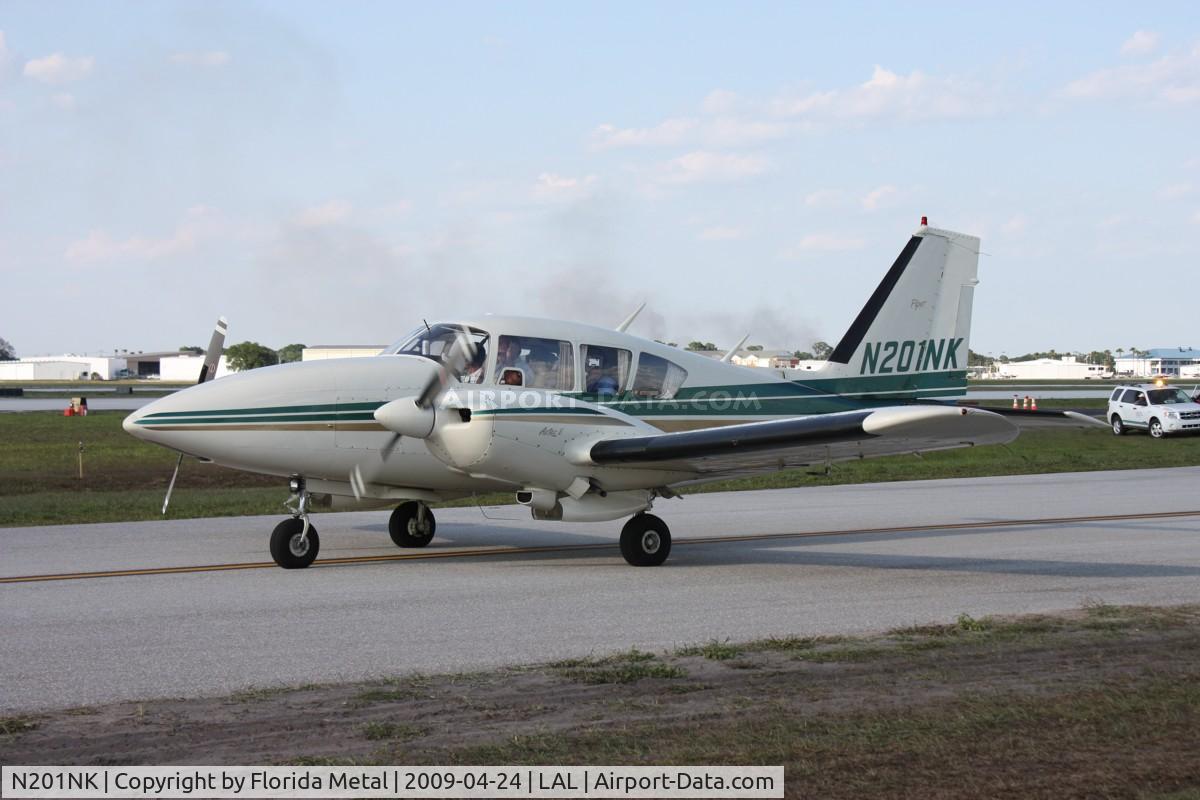 N201NK, 1972 Piper PA-23-250 C/N 27-4816, Piper PA-23-250