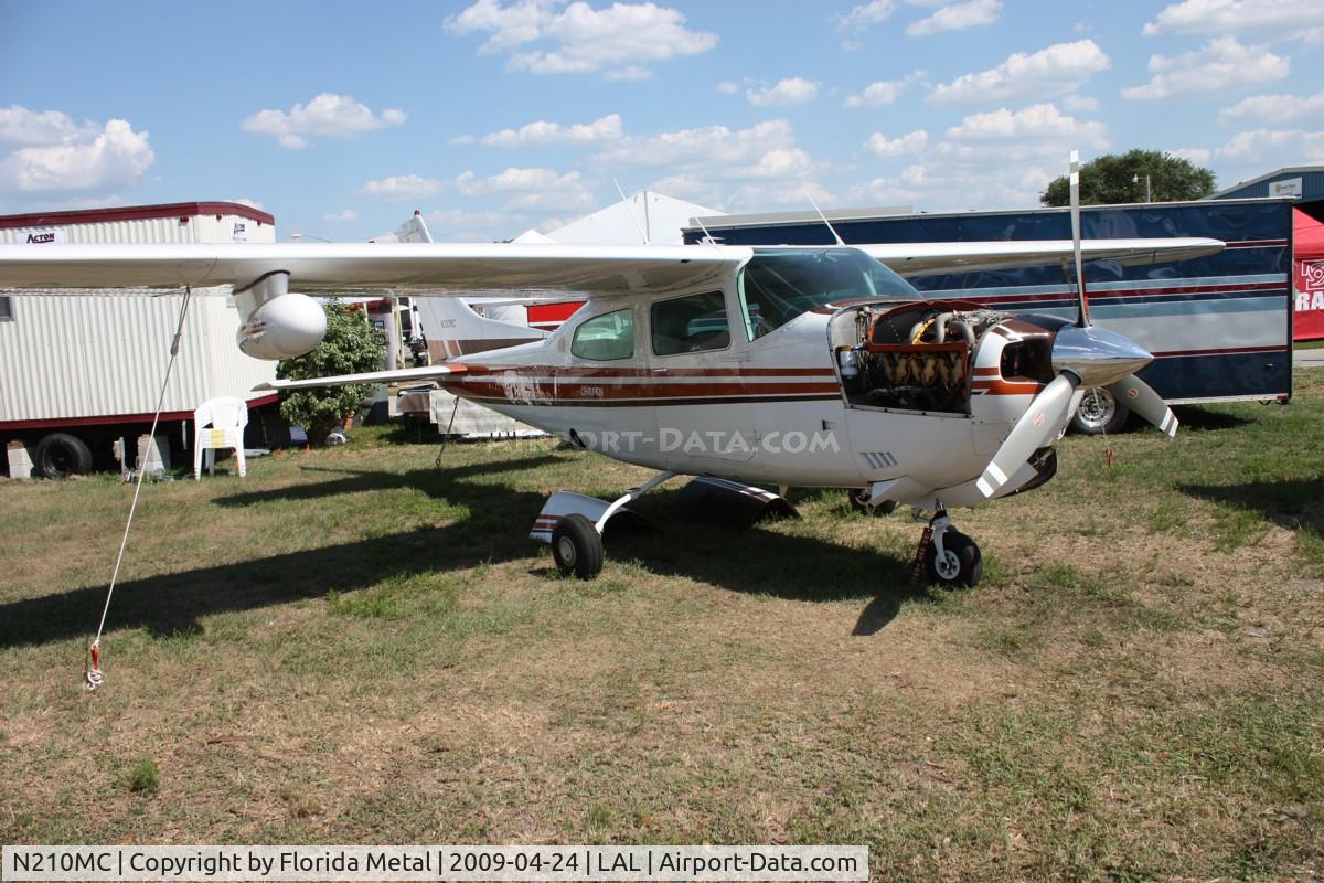 N210MC, Cessna 210M Centurion C/N 21062921, Cessna 210M