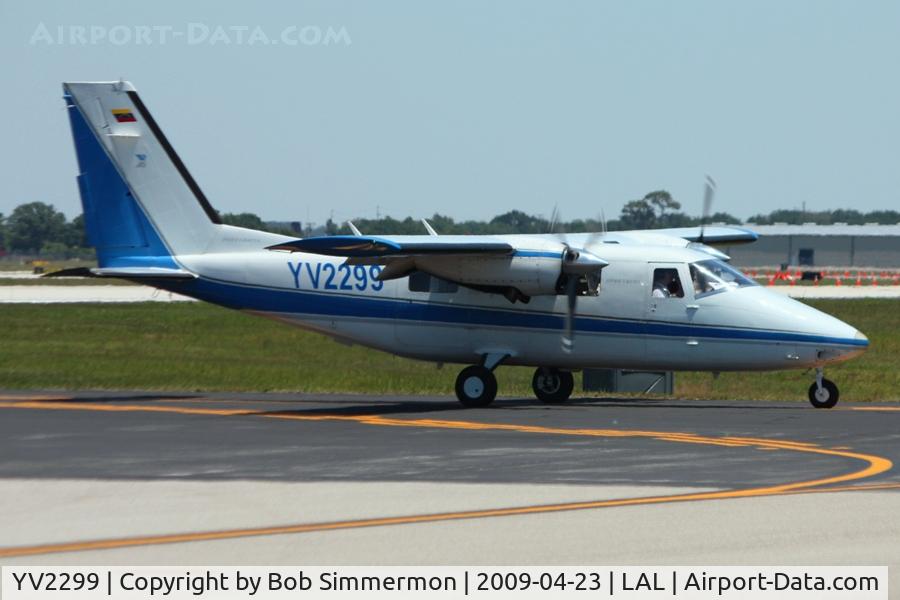 YV2299, 1986 Partenavia AP-68TP-300 Spartacus C/N 8009, Arriving at Sun N Fun 2009 - Lakeland, Florida