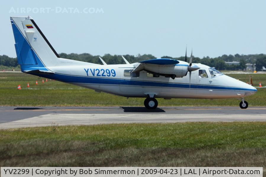 YV2299, 1986 Partenavia AP-68TP-300 Spartacus C/N 8009, Arriving at Sun N Fun 2009 - Lakeland, Florida